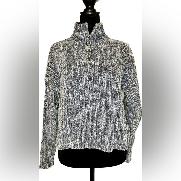 Hippie Rose Women’s Sweater Light Blue Size Large - Picture 1 of 9